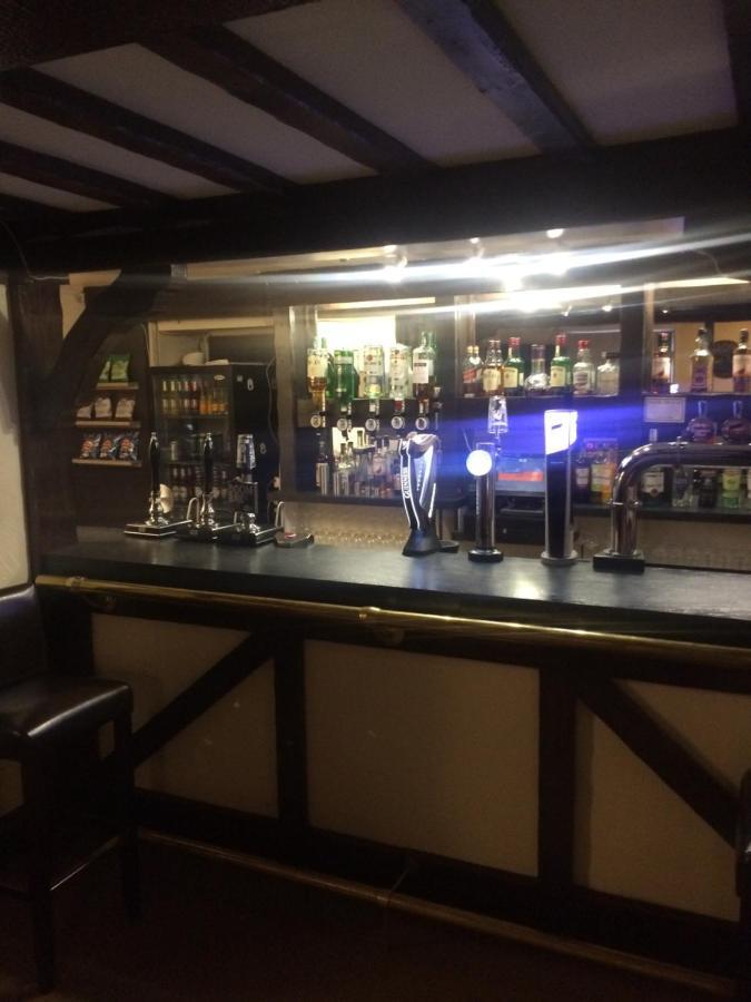 The Lion Hotel Llansantffraid-ym-Mechain Luaran gambar